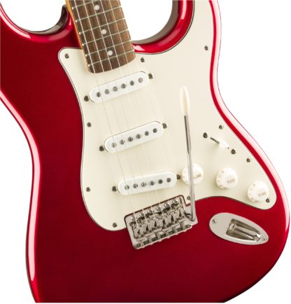 Squier Classic Vibe '60s Stratocaster, Laurel Fingerboard, Candy Apple Red