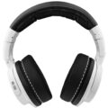 Mackie MC-350 - White Limited Edition