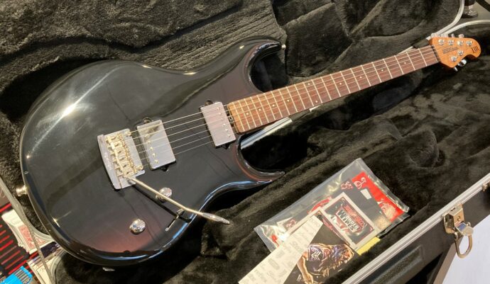 Music Man Luke III HH