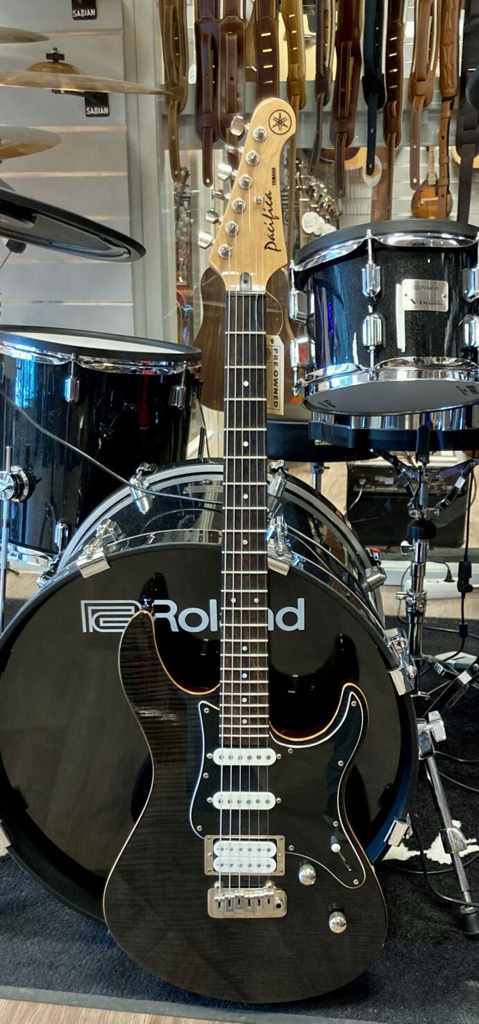 Yamaha Pacifica 612V
