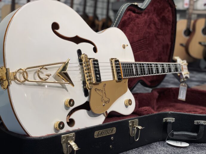 Gretsch White Falcon G6136DS 2004