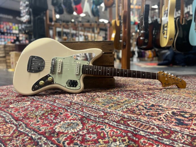 Fender Jaguar Olympic White