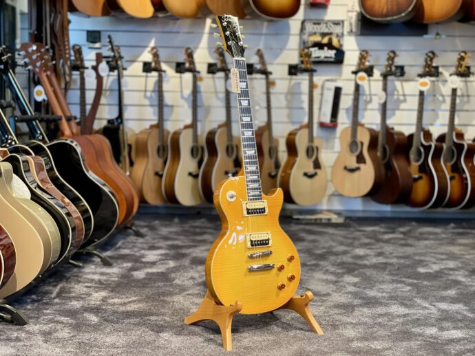 Tokai Love Rock Traditional Series Lemon Drop