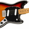 Fender Player II Mustang Maple Fingerboard, 3-Color Sunburst