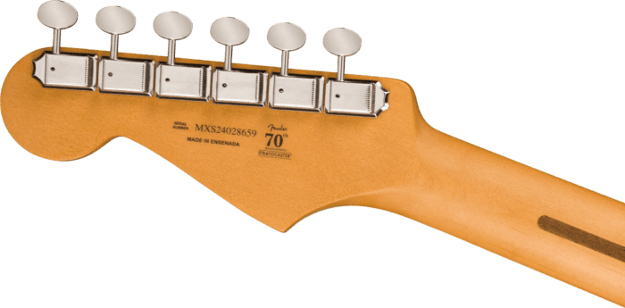 Fender Player II Stratocaster Maple Fingerboard, Aged Cherry Burst
