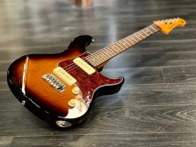 Yamaha Pacifica 502