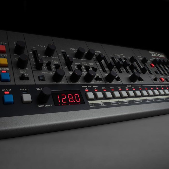 Roland JX-08