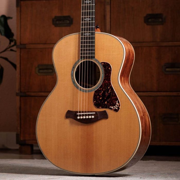 Taylor Gold Label 814e