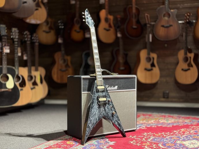 Jackson King V Silver Swirl