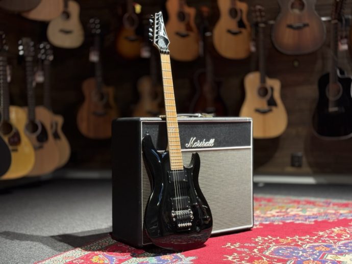 Ibanez S520EX-BK Standard