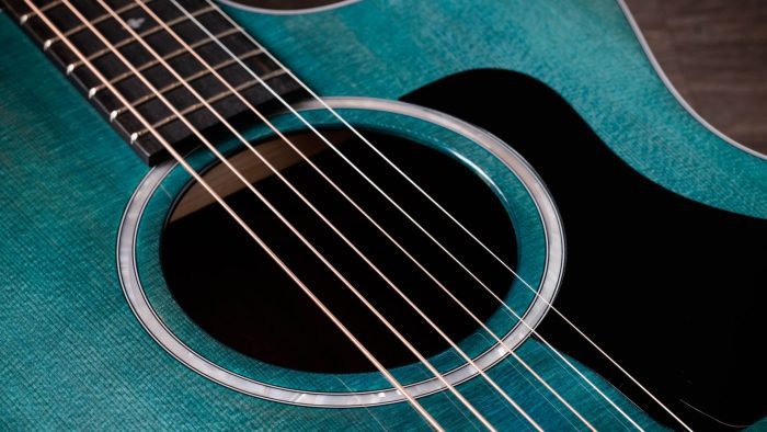 Taylor 214ce Special Edition Blue