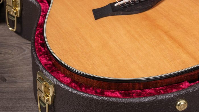 Taylor 612ce 12-Fret