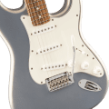 Fender Player Stratocaster, Pau Ferro Fingerboard, Silver