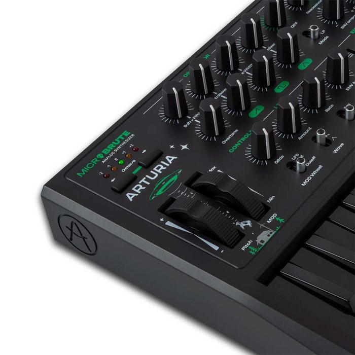 Arturia MicroBrute - UFO Edition