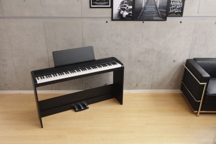 Korg B2+SP-BK Digital piano with stand, black