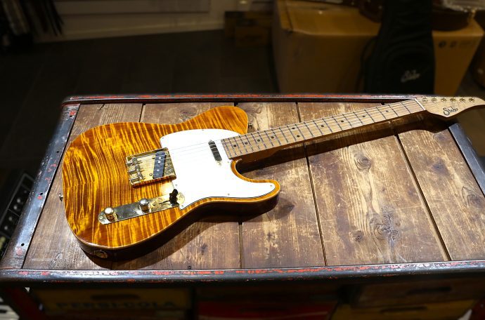 Begagnad Suhr Classic T Deluxe Bengal Flame från 2018