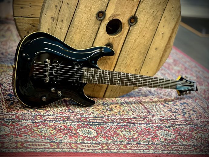 Schecter OMEN-7