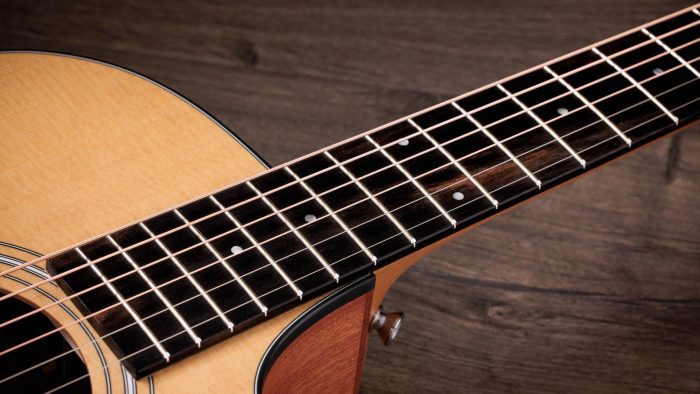 Taylor 112ce