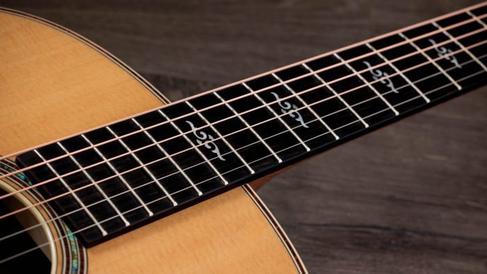 Taylor Gold Label 817e