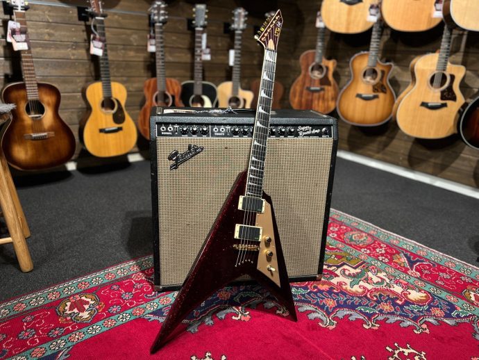 Skitcool LTD Kirk Hammett Siganture i Red Sparkle!