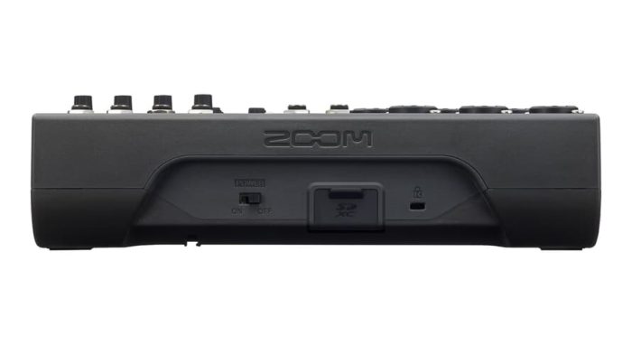 Zoom L-8 LiveTrak