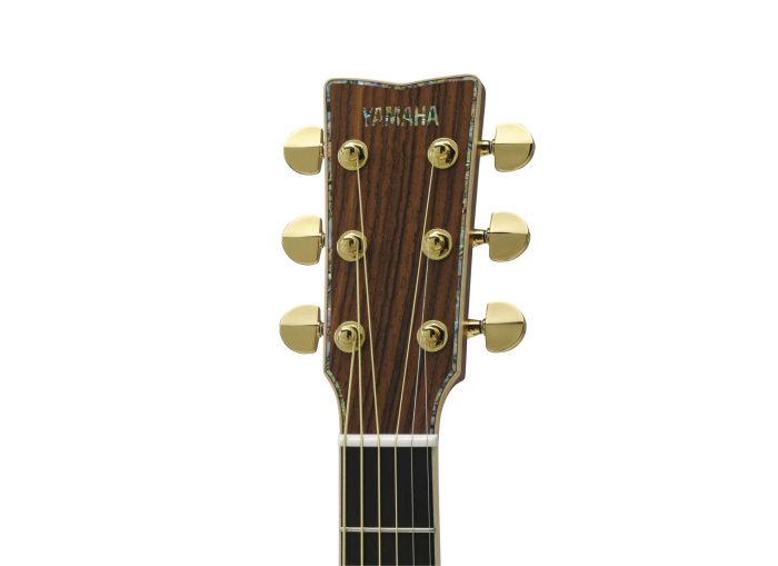 Yamaha LL56AREII
