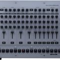 Roland TR-1000