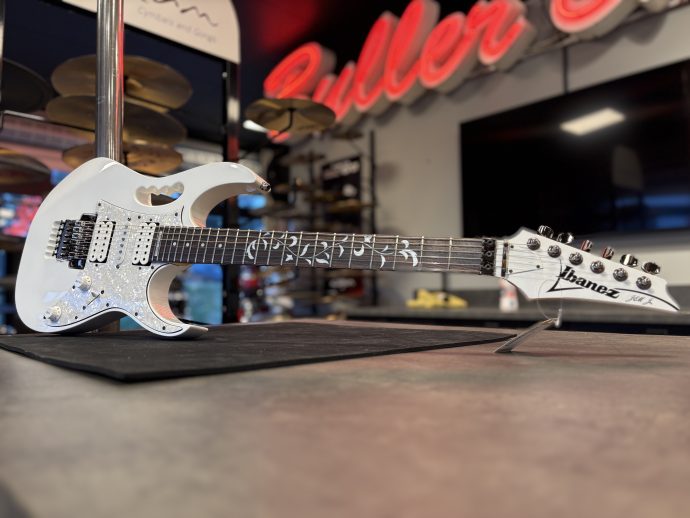 Ibanez JEM555 WH