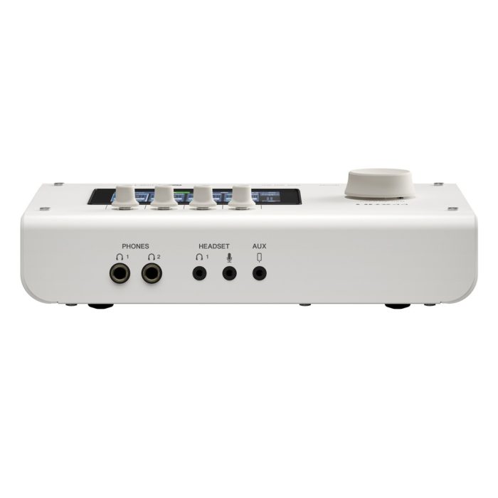 Yamaha URX44 W