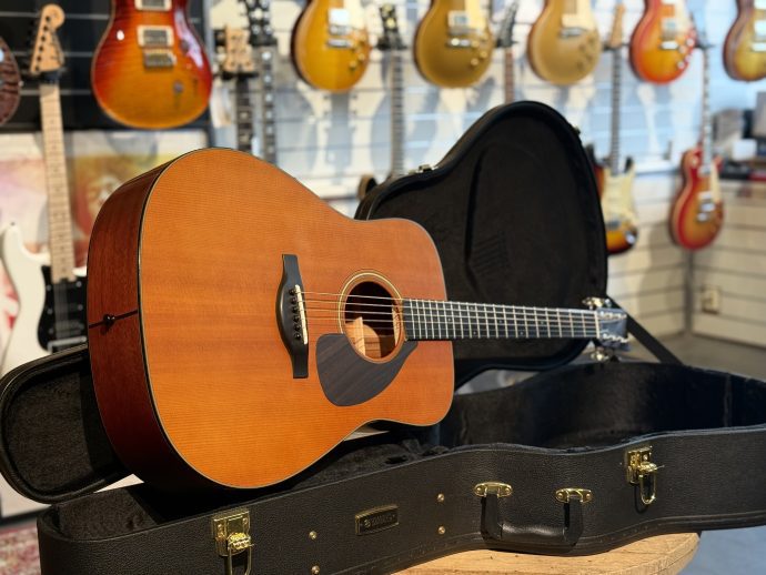 Yamaha FG5 Red Label