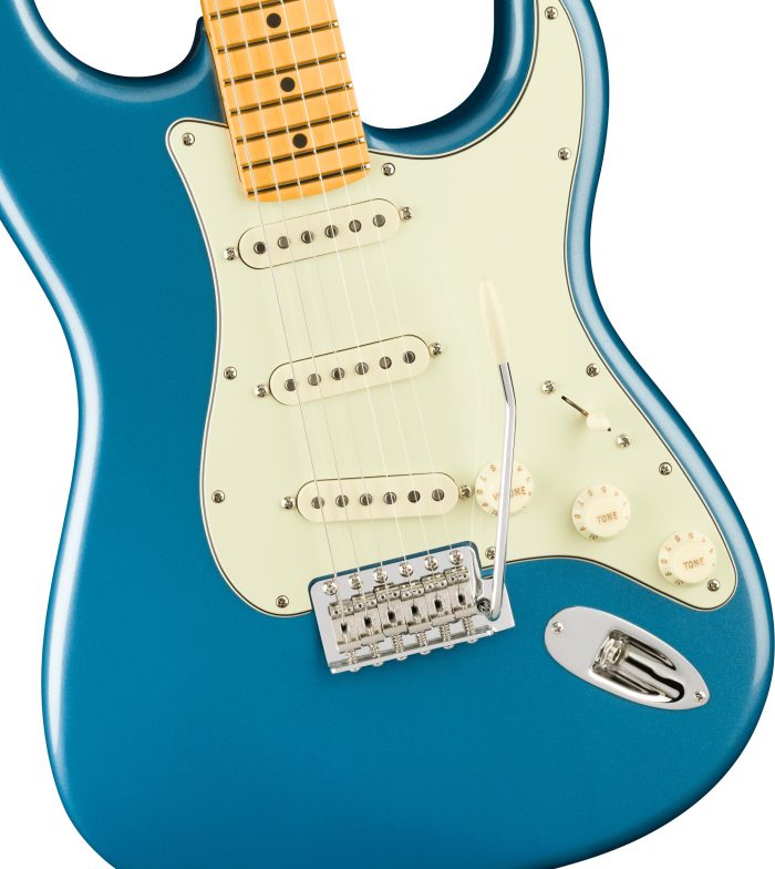Fender American Professional Classic Stratocaster, Maple Fingerboard, Faded Lake Placid Blue