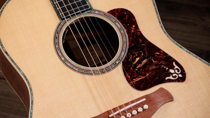 Taylor Gold Label 917e,Honduran Rosewood,Natural
