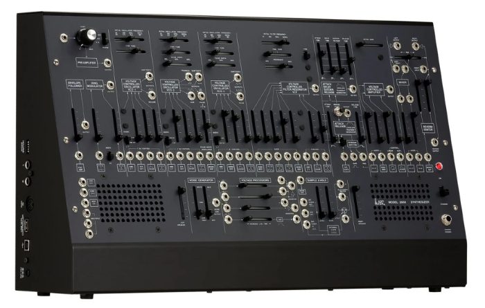 Arp 2600 M 2025