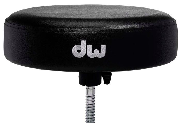 Dw DWCP9100M - 9000 Series 14" Round Top Throne, Chrome