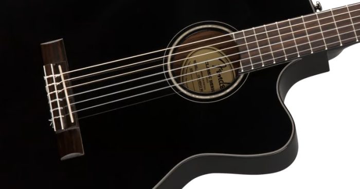 Fender CN-140SCE Nylon Thinline, Walnut Fingerboard, Black w/case