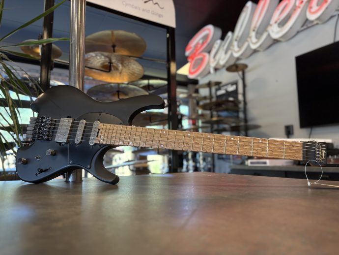 Ibanez Q54