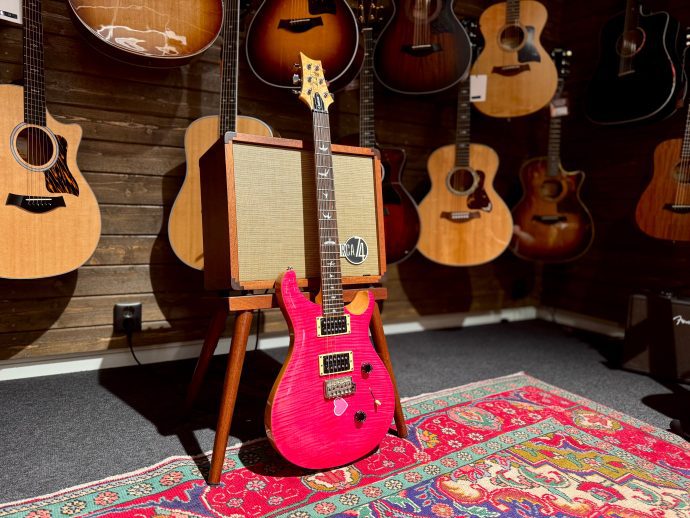 PRS Se Custom 24 Bonnie Pink