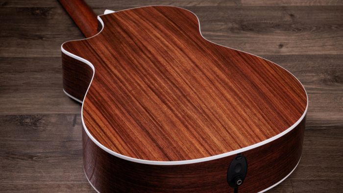 Taylor 712ce Next Generation Cedar/Rosewood