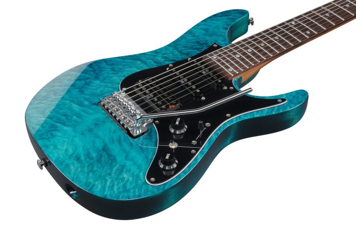 Ibanez AZ447P1QM-COB med gigbag, Premium AZ 7-str.