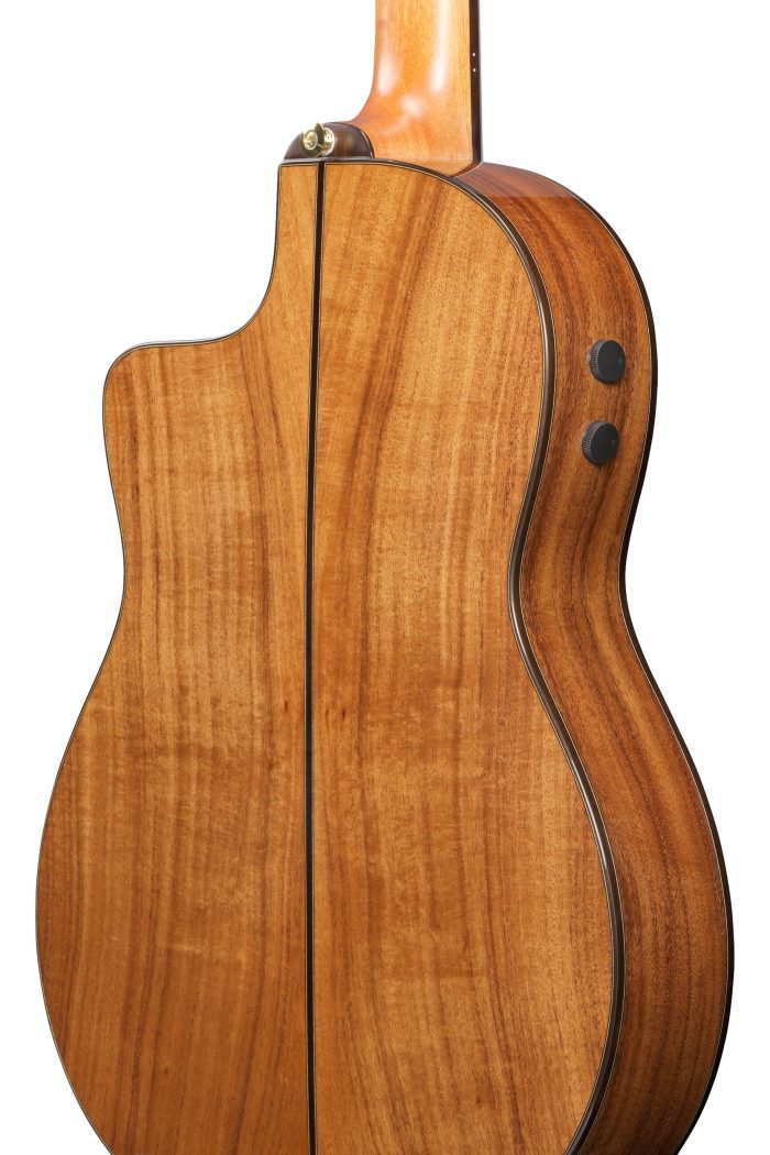 Ibanez GA360TCE-TBK med mik. Thinline