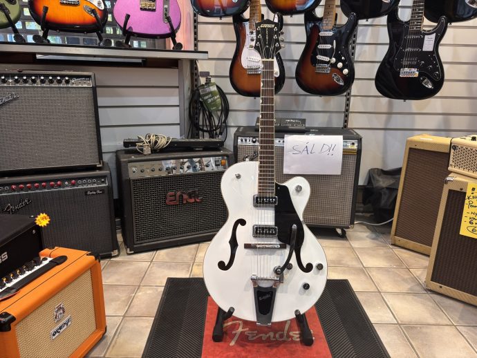 Gretsch G5124 Electromatic White